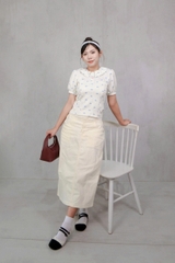V4029 - 	V lưng thường xẻ sau