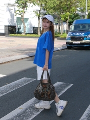 A28881-A thun boxy in Over