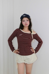 A29900 - A thun sọc TD trễ vai thêu Romance