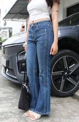 Q9908- 	Quần Jean ống loe 2 sườn