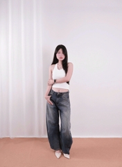Q9857 - Quần Jean nữ ống cong basic