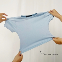 A29875 - Áo thun trơn crop lai bầu