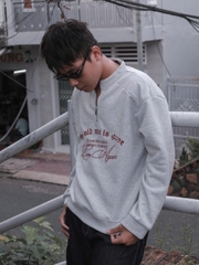 A29955- Áo sweater cổ zip thêu Born Again