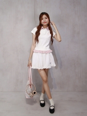 V4012 - V ngắn xòe phối lưng thêu nơ