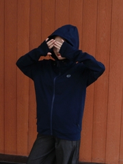 K3175 - K thun form ôm có nón thêu eyes