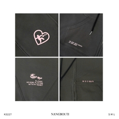 K3227-  Áo khoác rã in Fall in love