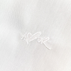 A25803 - A smi TD crop thêu AMOR