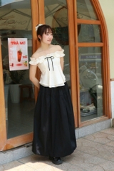 A27410 - A kiểu bẹt vai dún bèo buộc nơ smocking sau