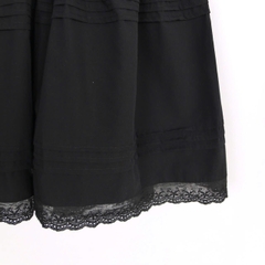 V3778 - V dài xếp li phối ren