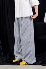 Q8456 - Q Culottes xăn lai lưng phối ren