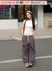 Q8460 - Q dù phối lưng gắn stick