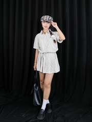 D6026 - D smi sọc xếp li thêu Foc