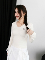 A27811 - A thun tay dài cổ tim viền ren