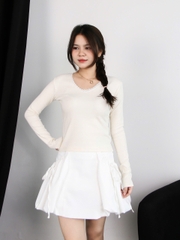 A27811 - A thun tay dài cổ tim viền ren