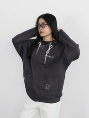 K3072 - 	K thun 2 túi trước thêu Mo