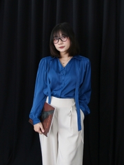 A28060 - A smi lụa cổ V nút bọc