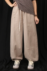 Q8523 - Q kaki jogger lưng thun 3 nút túi