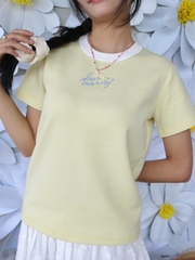 A28181 - A thun babytee in thêu Dear