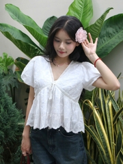 A28178 - A babydoll cổ tim phối ren
