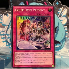 [ Bài Yugioh Chính Hãng ] SLF1-AE095 Evil Twin Present - Super Rare