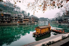 [2024] KHÁM PHÁ TRUNG QUỐC 4N3Đ VJ TRƯƠNG GIA GIỚI - PHƯỢNG HOÀNG CỔ TRẤN –THIÊN MÔN SƠN - HỒ BẢO PHONG