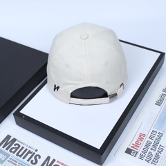 Mũ Lưỡi Trai Mix Màu Kem- M79