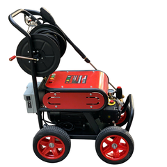 Máy Rửa Xe Công Nghiệp Hakuda 3.5KW MRXCAHKD3500