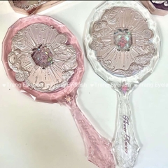 GƯƠNG CẦM TAY CÔNG CHÚA & GƯƠNG TIÊN CÁ – CHIẾC GƯƠNG MANG PHÉP MÀU CHO CÁC NÀNG