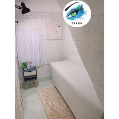 Ga trãi giường màu trắng ngà, Ga bọc giường spa- nối mi