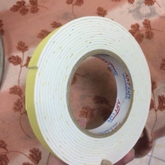 ￼Băng keo 2 mặt đính móng Nail ( trong hộp móng úp, đính móng úp )