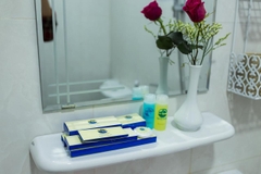Suite Gia Đình Deluxe Nhìn Ra Núi