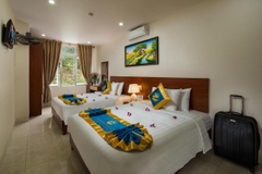Suite Gia Đình Deluxe Nhìn Ra Núi
