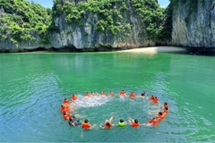 Tour Cát Bà 3 Ngày 2 Đêm - 1 đêm du thuyền 4 sao & 1 đêm khách sạn