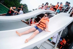 Tour Vịnh Lan Hạ 1 Ngày - Du thuyền Catamaran Cát Bà 5 sao