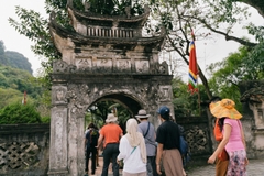 Tour Ninh Bình 1 ngày - Hoa Lư - Tam Cốc - Hang Múa