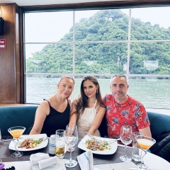 Tour Vịnh Lan Hạ 1 Ngày - Du thuyền Catamaran Cát Bà 5 sao