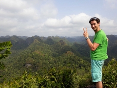 Tour Trekking nửa ngày khám phá vườn Quốc gia Cát Bà
