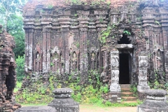 Tour Thánh Địa Mỹ Sơn khởi hàng hàng ngày từ Đà Nẵng