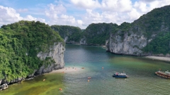 Tour ghép 2N1Đ ngủ khách sạn Cát Bà, tận hưởng 1 ngày du thuyền trên vịnh Lan Hạ