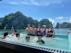 Tour Vịnh Lan Hạ nửa ngày - Du thuyền Sea Star Cruise 5 sao