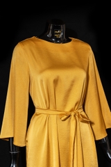 Váy lụa trơn không họa tiết