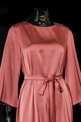 Váy lụa trơn không họa tiết