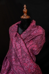 Khăn choàng thủ công họa tiết dân tộc