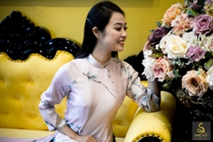 Áo dài Limited phiên bản giới hạn hoa thanh tao nhã nhặn