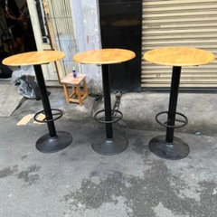 Bàn Bar Mặt Gỗ Chân Săt BAS01