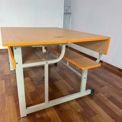 Bàn Học Sinh Bán Trú Gỗ Tự Nhiên