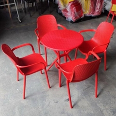 Ghế Cafe Ghế Nhựa Đúc Có Tay GT01