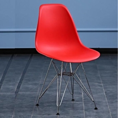 Ghế Eames Nhựa Đúc Chân Sắt