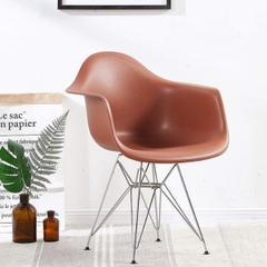 Ghế Eames Nhựa Đúc Có Tay Chân Sắt