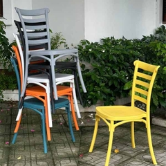 Ghế Nhựa Đúc Bistro Sọc Nhập Khẩu GN12